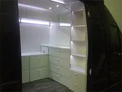 Transformação de Veículo em Loja Móvel